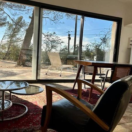 Au Cabanon Villa Pourrieres ภายนอก รูปภาพ